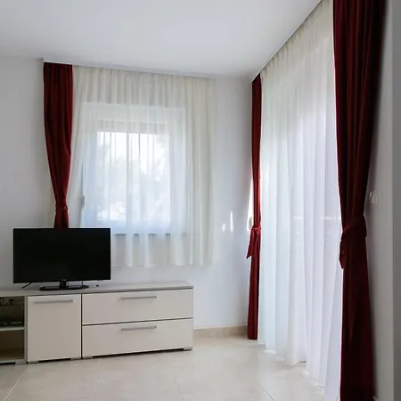 아파트 Mile - Book Your Next Cozy Vacation