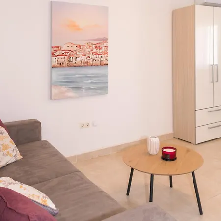 Mile - Book Your Next Cozy Vacation 아파트 스타리그라드 파클레니차